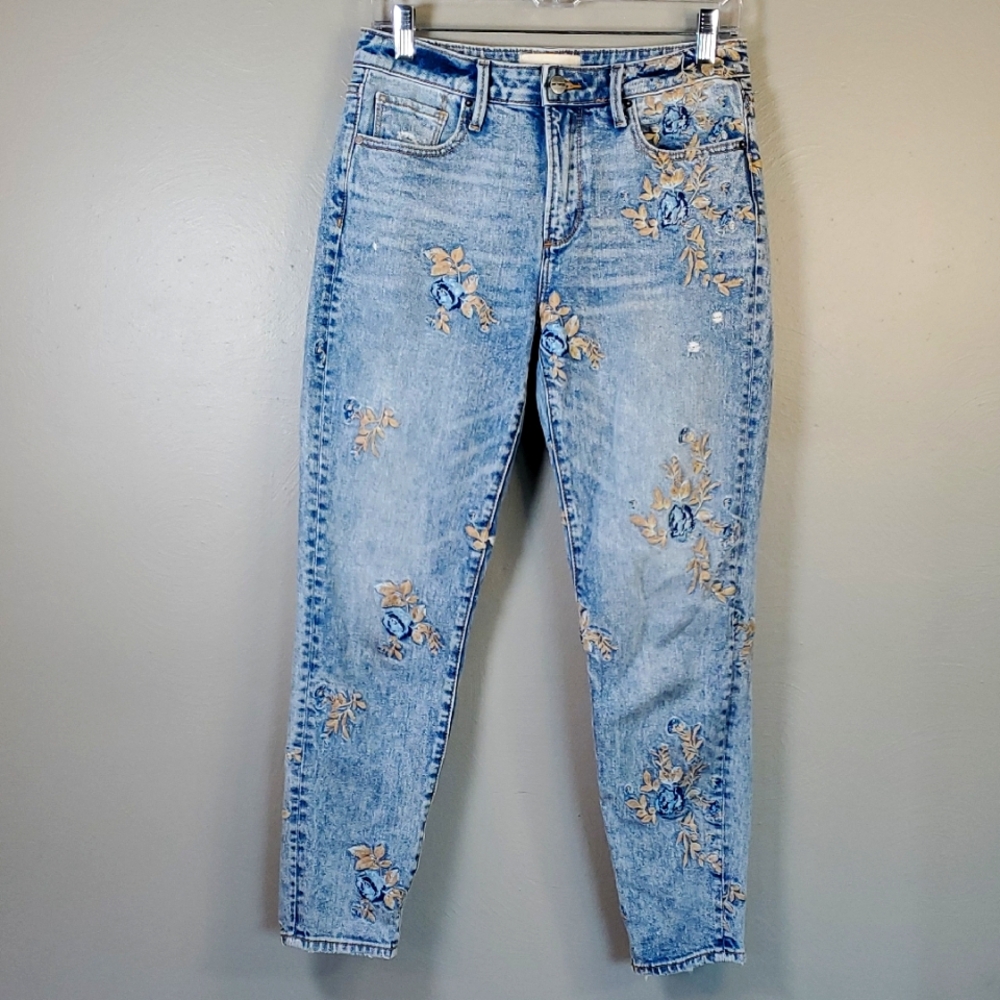 DRIFTWOOD Gizelle Light Blue Denim Floral Embroidered Jeans. Size 26/ 27